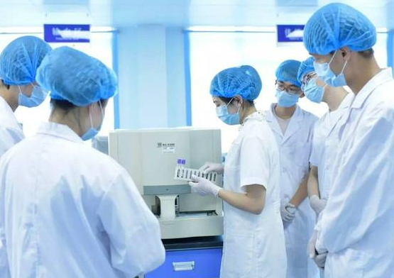 河北同仁醫(yī)學中等專業(yè)學校醫(yī)學檢驗技術中專班招生