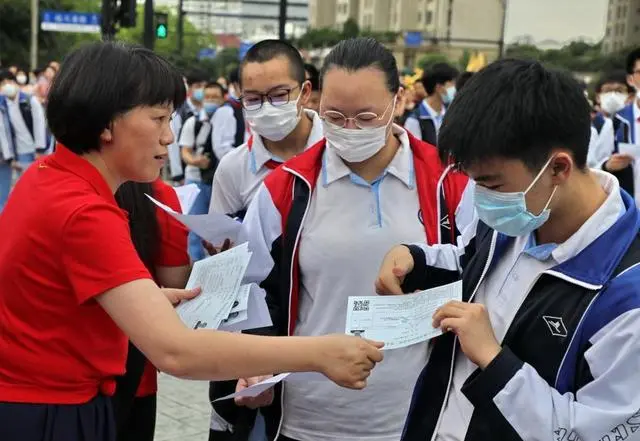 2024年初三考高中多少分錄取