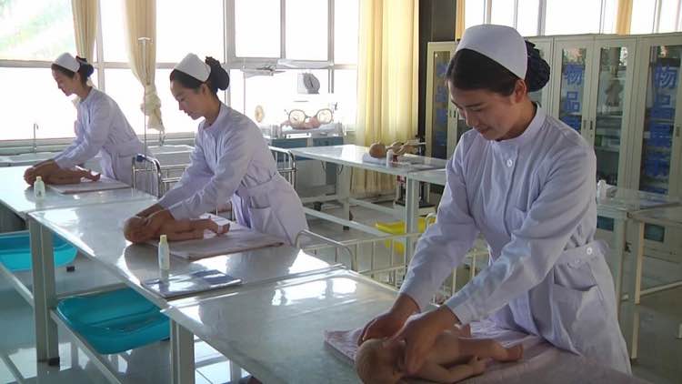 石家莊天使護(hù)士學(xué)校2024年秋季招生3+2錄取分?jǐn)?shù)線(xiàn)