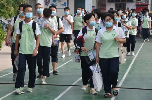 初中畢業(yè)生面臨三種選擇